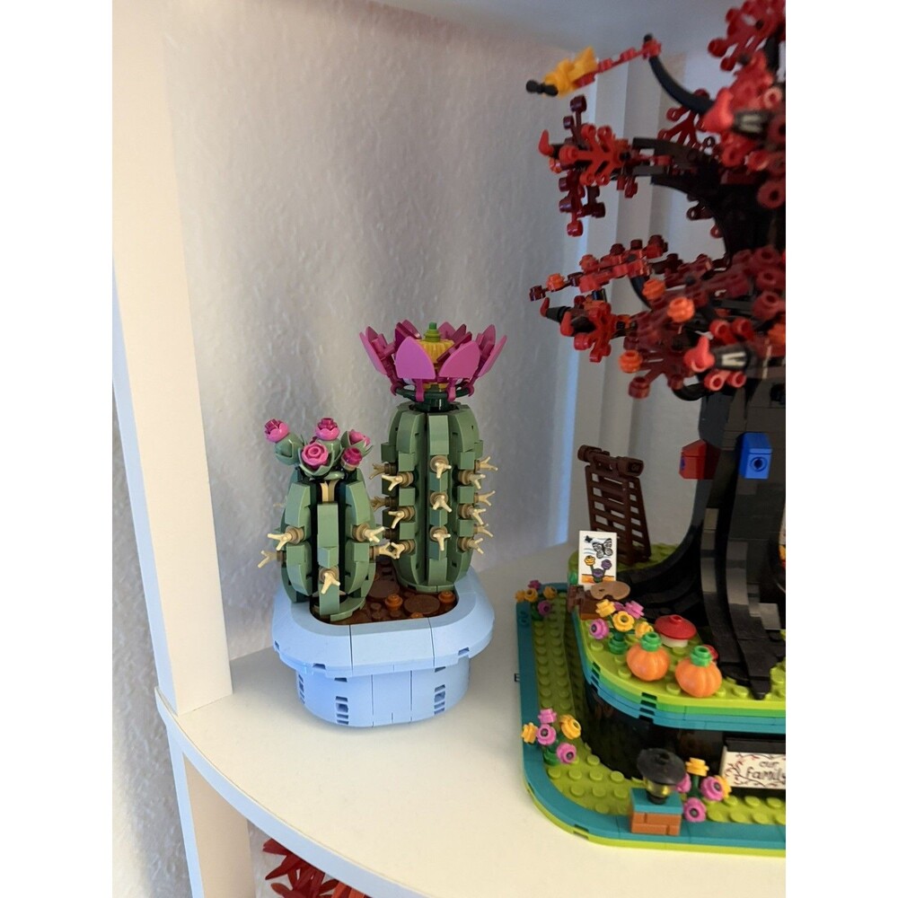 LEGO Botanicals Flowering Cactus 11509 Complete w/ Instructions Pre-Owned